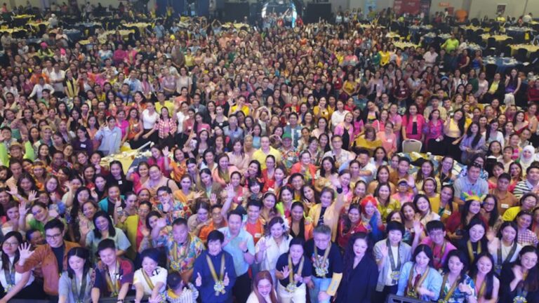 51Talk Honors Its Teachers in a Grand Teacher’s Day Celebration